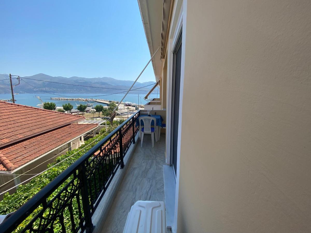 Mariangela Apartments Lixouri Exterior photo