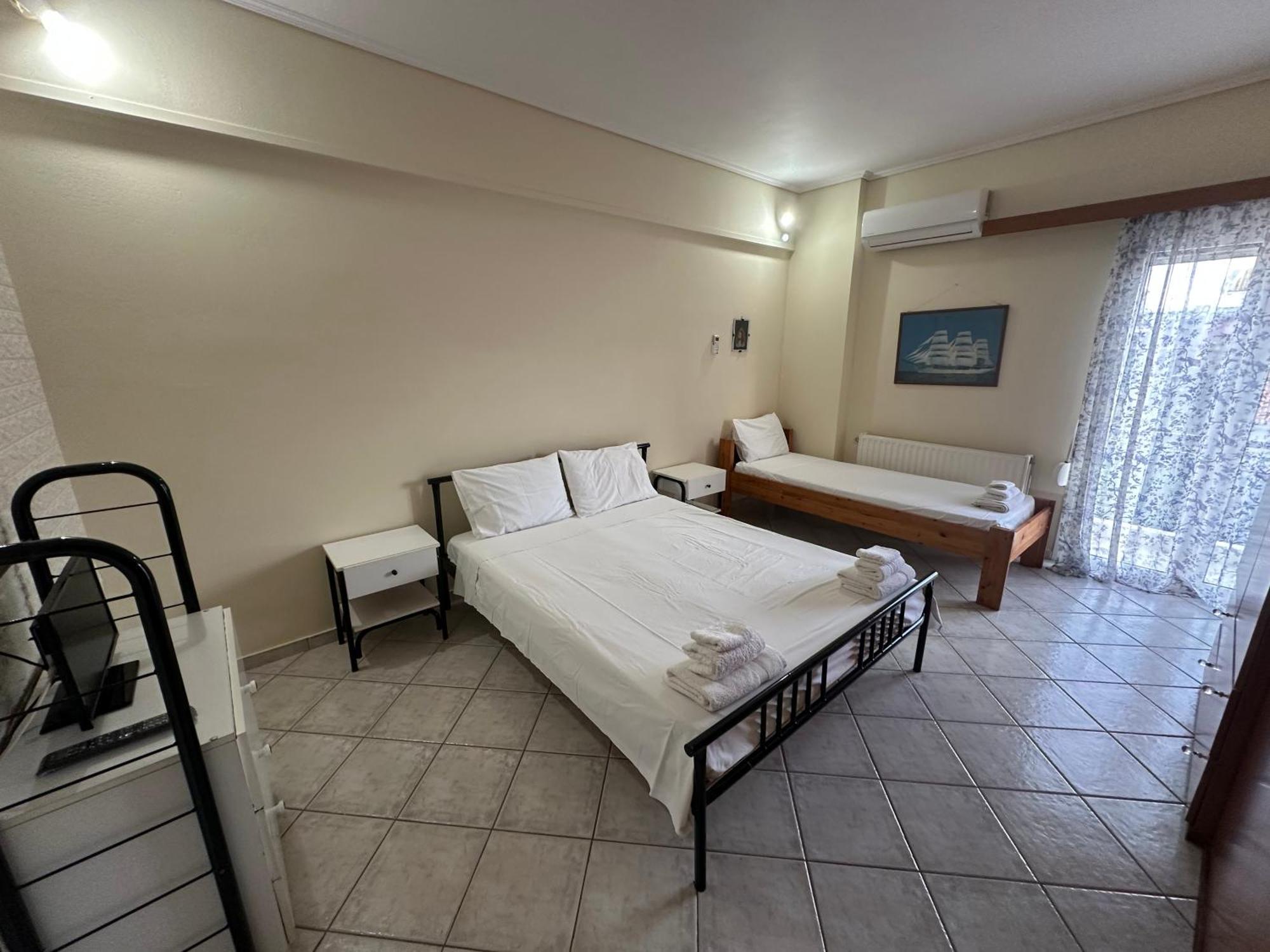 Mariangela Apartments Lixouri Exterior photo