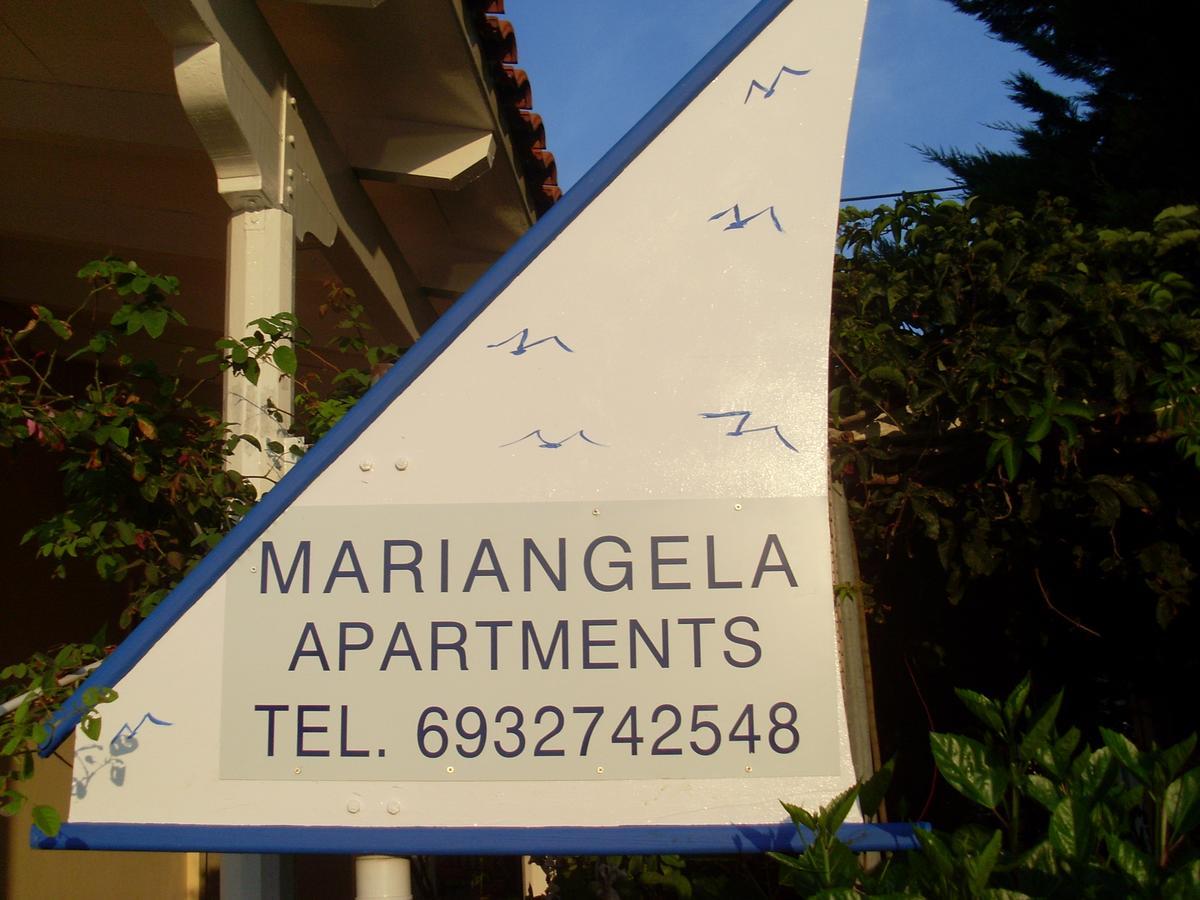 Mariangela Apartments Lixouri Exterior photo